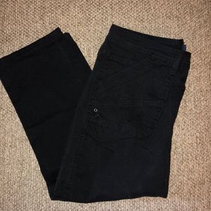 Bandolino Black Crop Pants Size 10